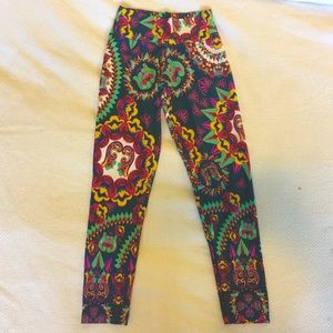 Liquido women’s small colorful athletic leggings